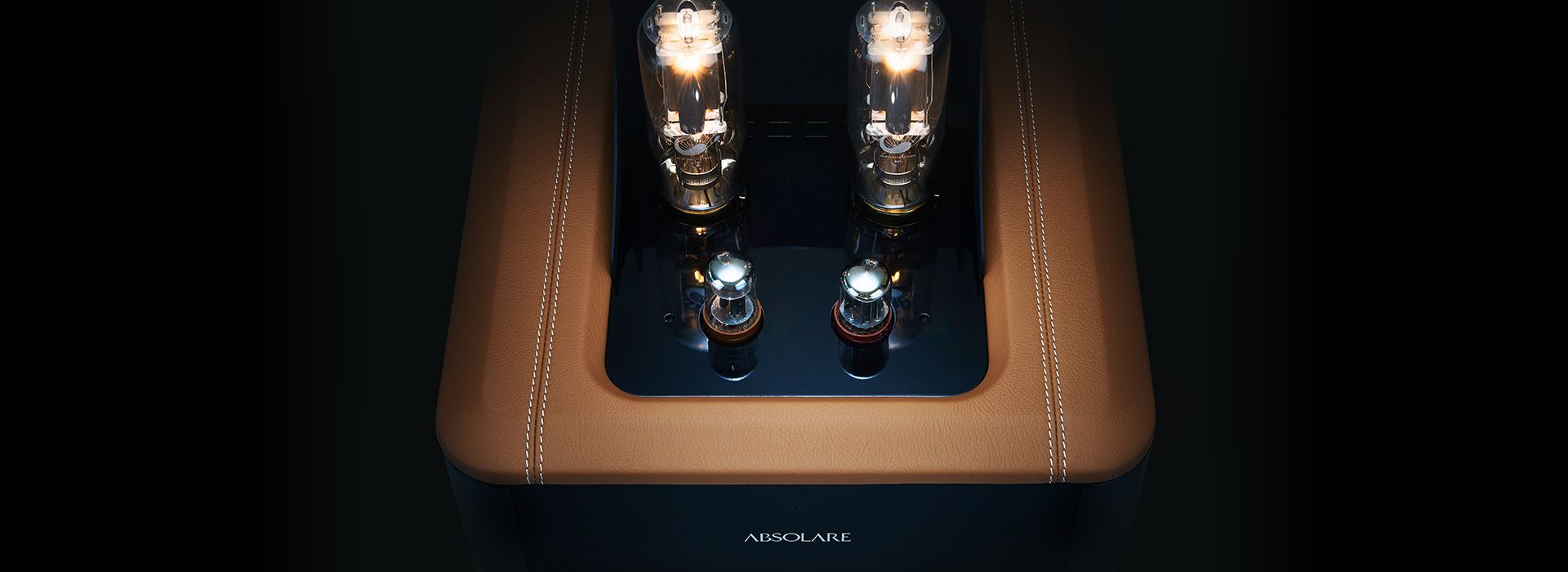 Absolare 品牌主視覺