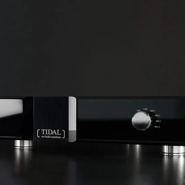Camira DMC™